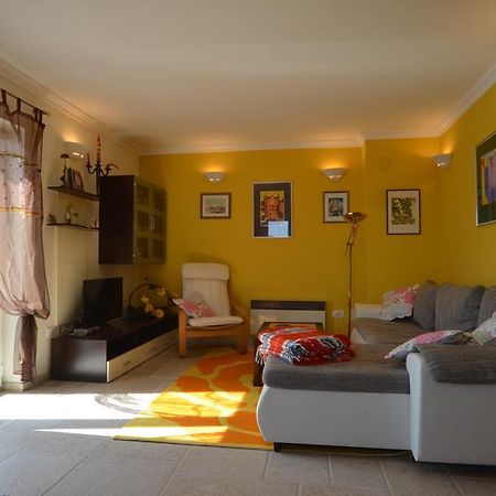 Apartment Kare Rovinj Exterior photo