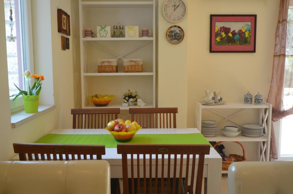 Apartment Kare Rovinj Exterior photo